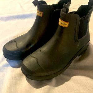 Kids Hunter Rubber Chelsea boots size 3